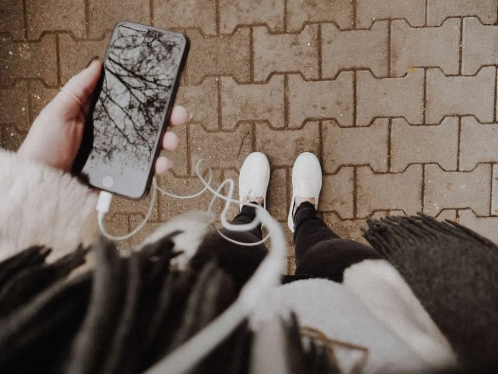listen to music as a healthy daily habit for your mental health